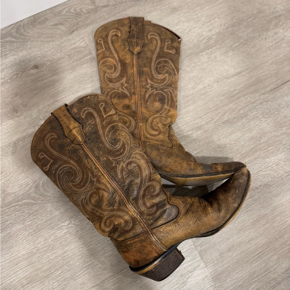 Durango Brown Leather Classic Cowgirl Boots Size 6